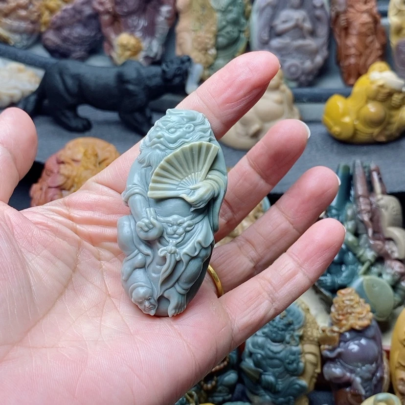 【闪购商品】定制石英质玉手把件未镶嵌