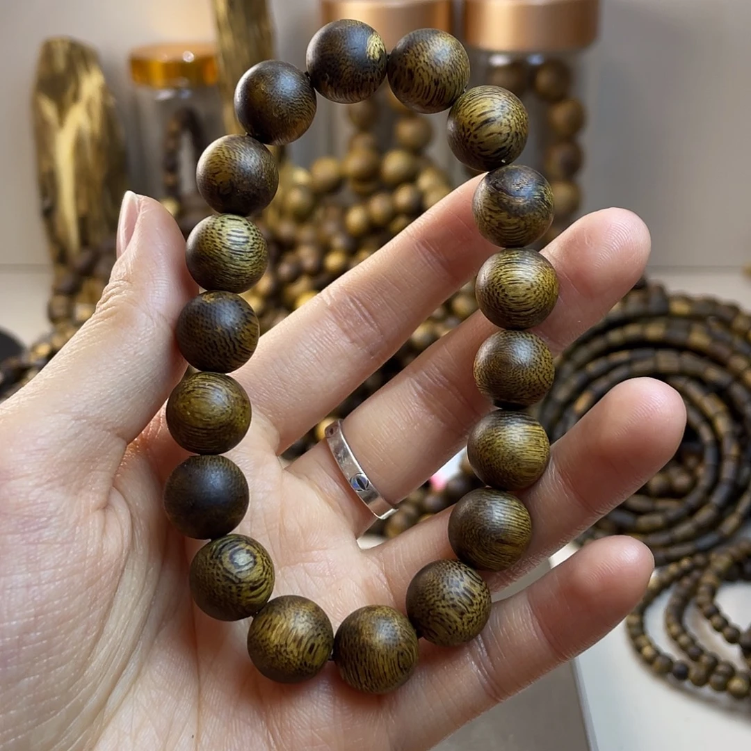 沉香沉香碎屑卡1.2 11克