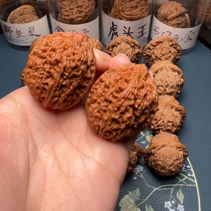 文玩核桃吊坠36蒜头