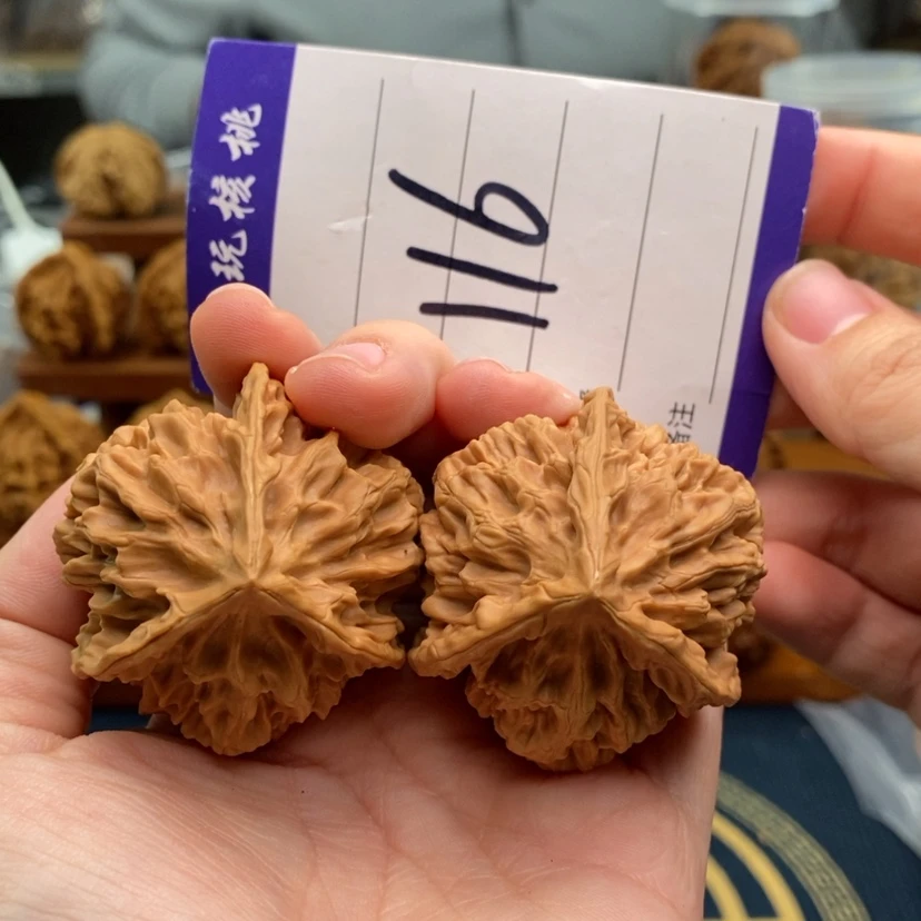 【闪购商品】文玩核桃吊坠45正奔