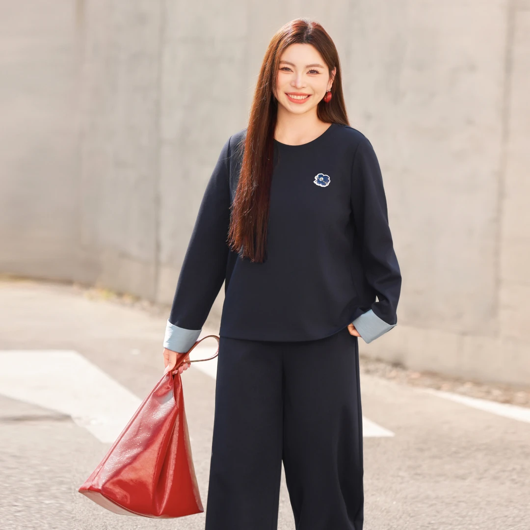 MsShe大码女装2025秋装休闲拼接花朵皮标卫衣阔腿裤套装QG502027