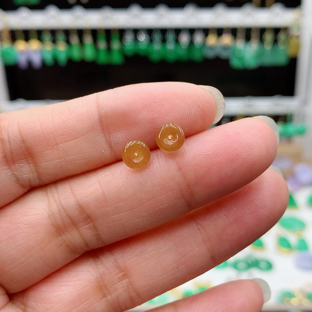 翡翠耳饰18K金镶嵌的