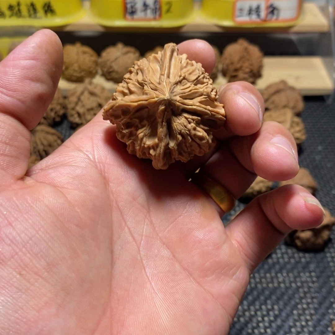 用***2文玩核桃吊坠异形