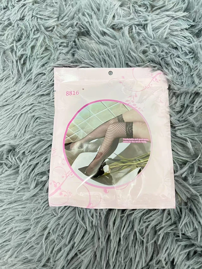 女士性感蕾丝半筒网格袜