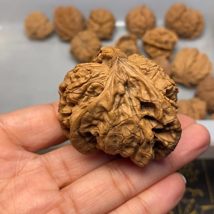 有***圆文玩核桃吊坠文玩核桃异形单只