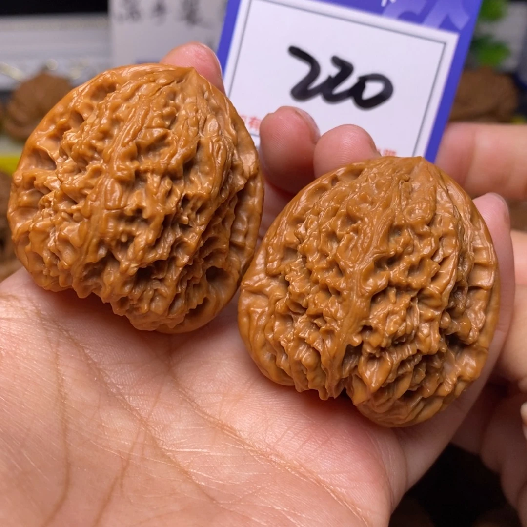 文玩核桃把件42南疆石 220