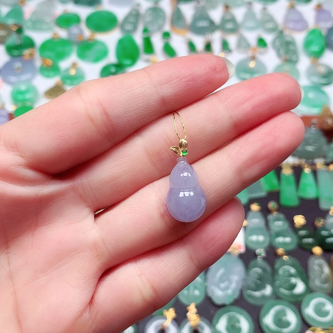 翡翠18K金镶嵌颈饰天然翡翠A货