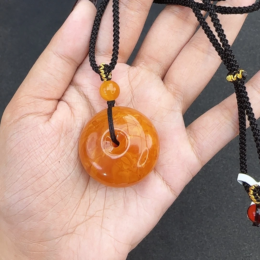 琥珀颈饰未镶嵌吊坠