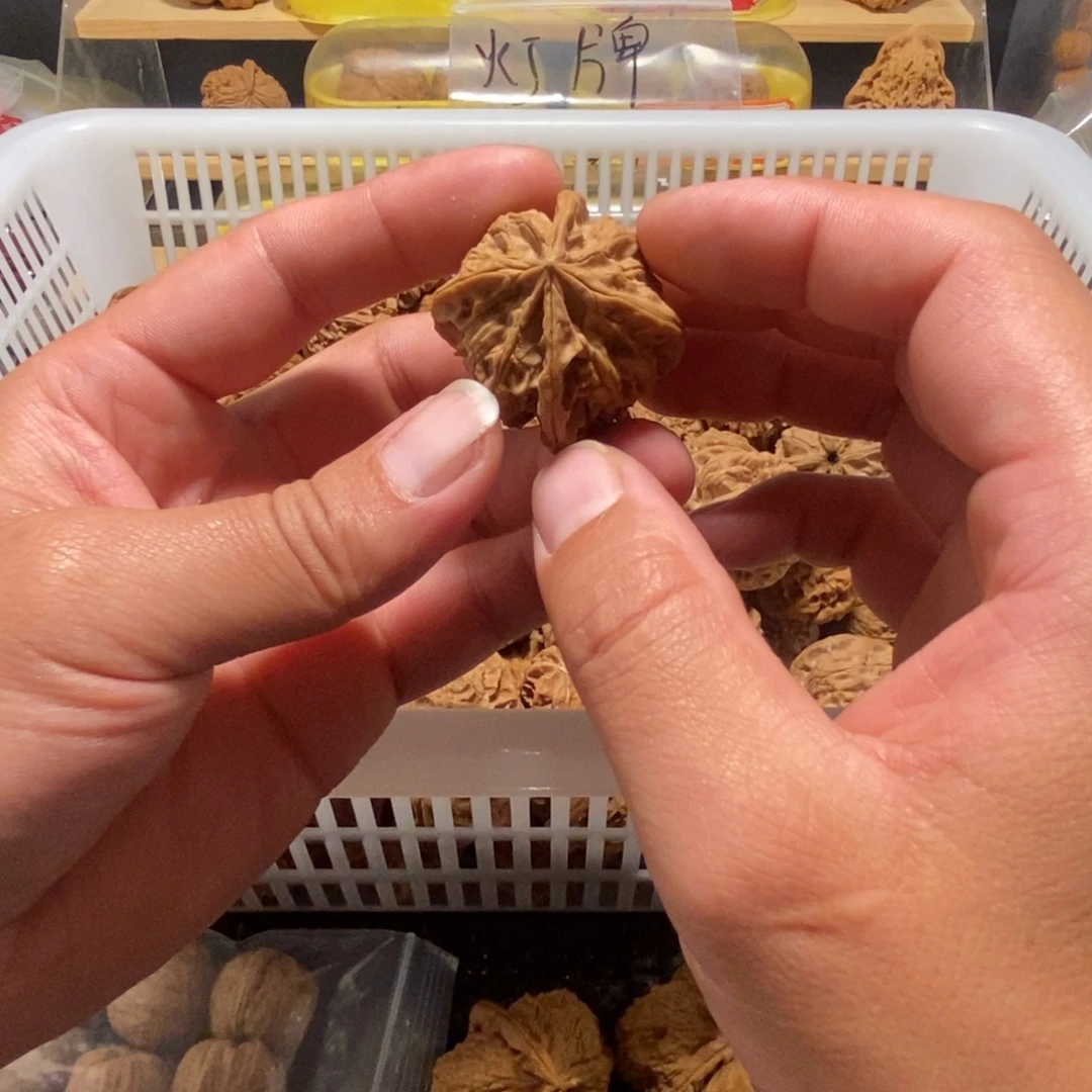 娱***限吊坠文玩核桃核桃异形