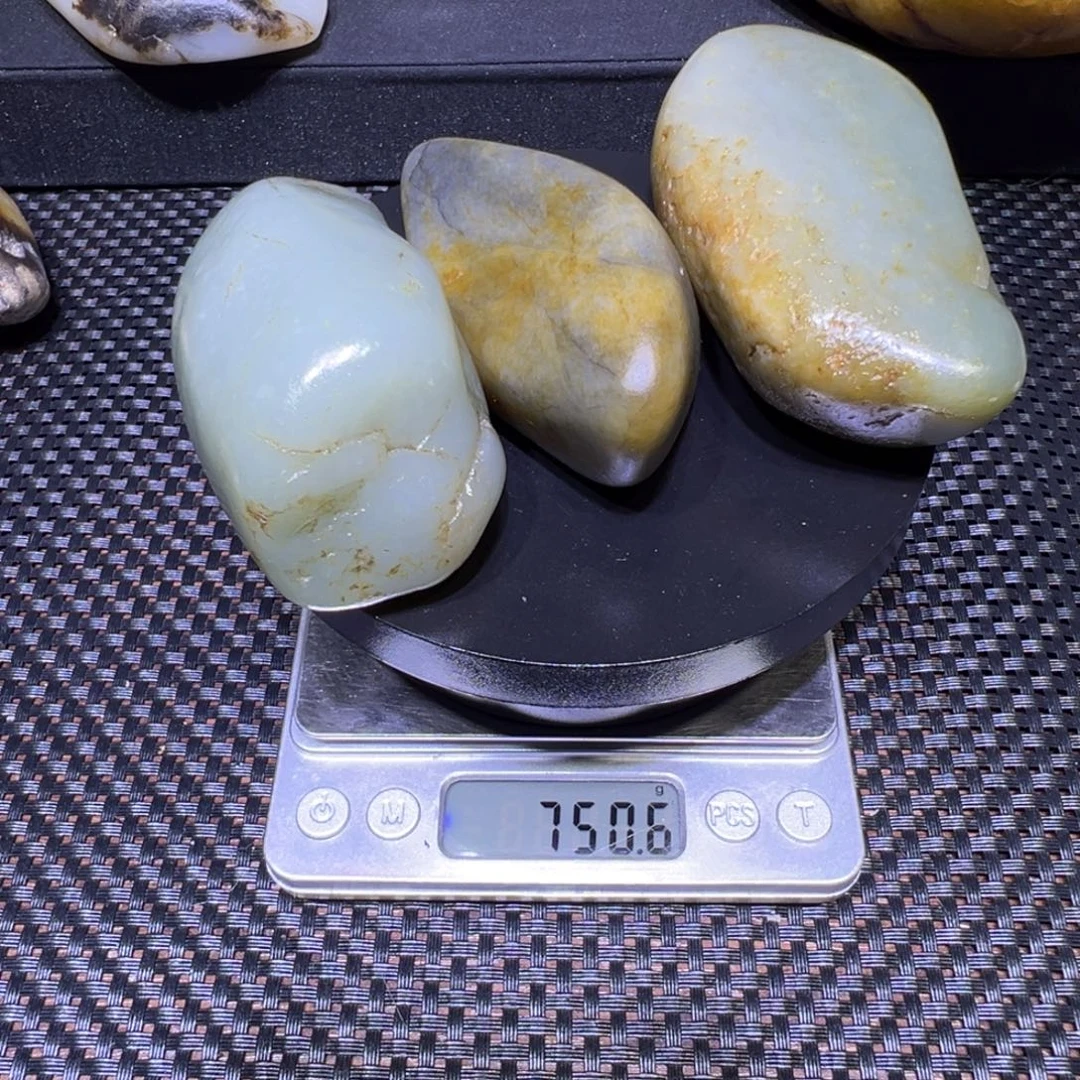 和田玉（子料）未镶嵌吊坠(不含链)750