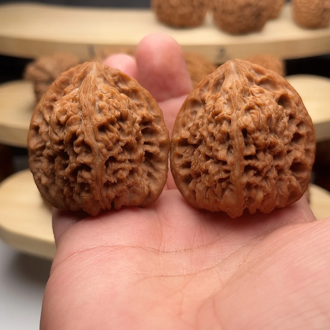 抖***叔吊坠文玩核桃43高炮南将石