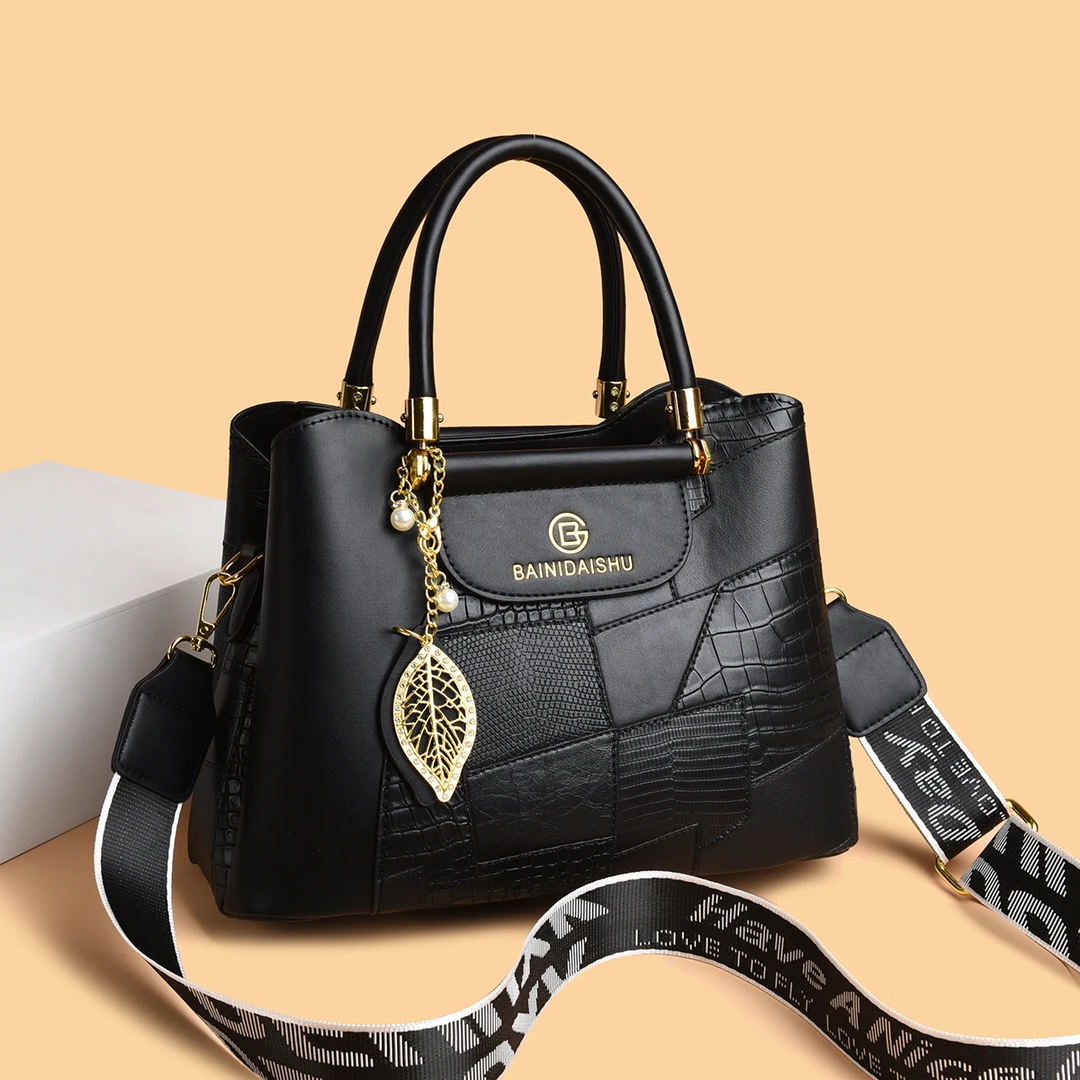 新款时尚百搭轻奢潮流女士单肩斜挎包2105黑色