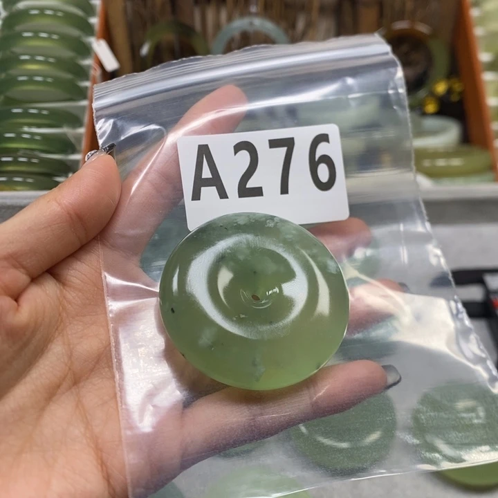顺***蛇纹石玉未镶嵌手镯