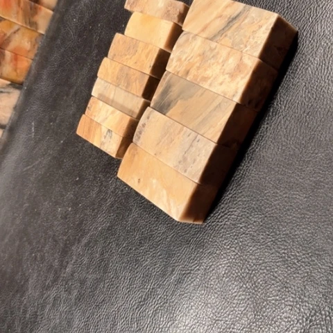 昌化石一*12个…………..