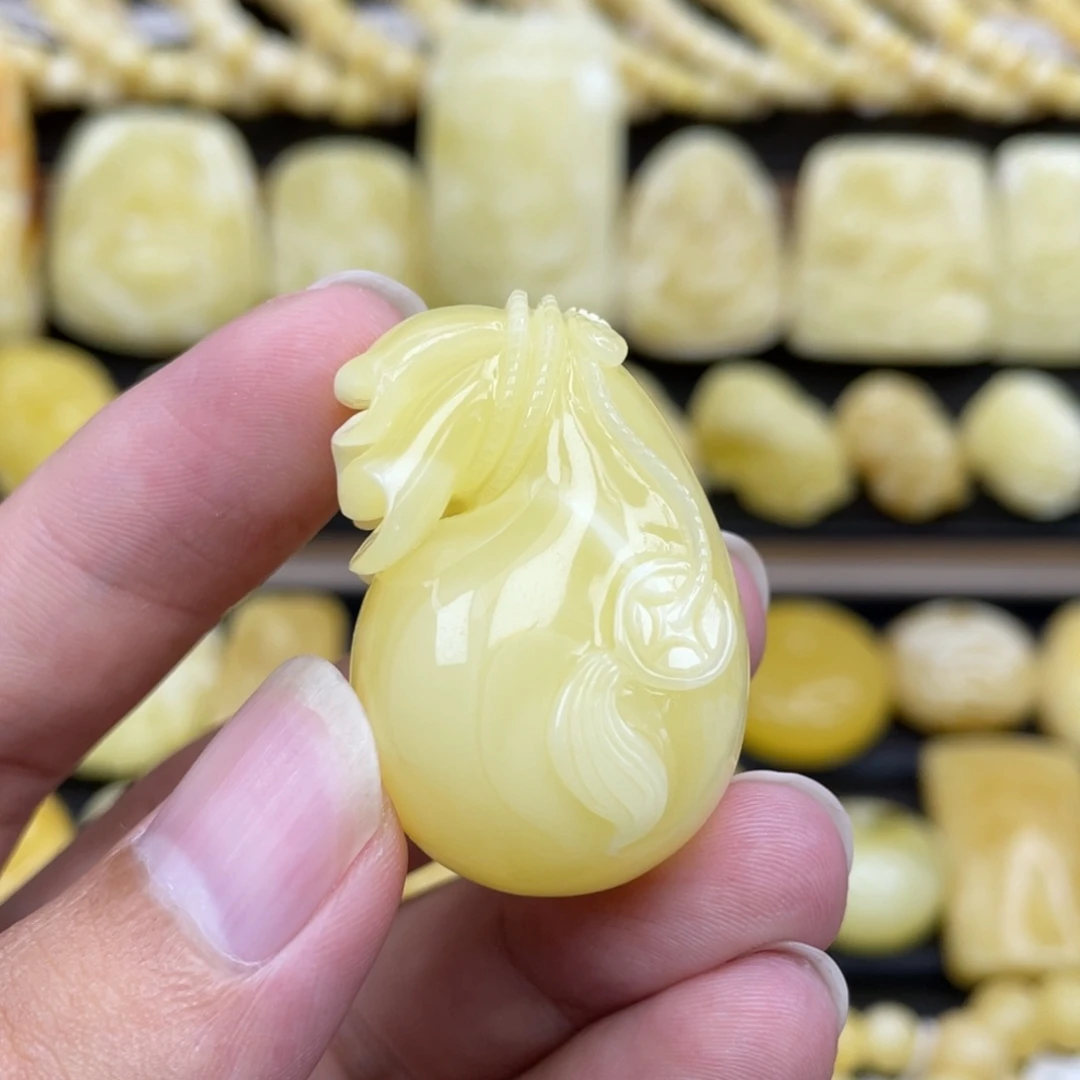 裸石琥珀未镶嵌琥珀蜜蜡