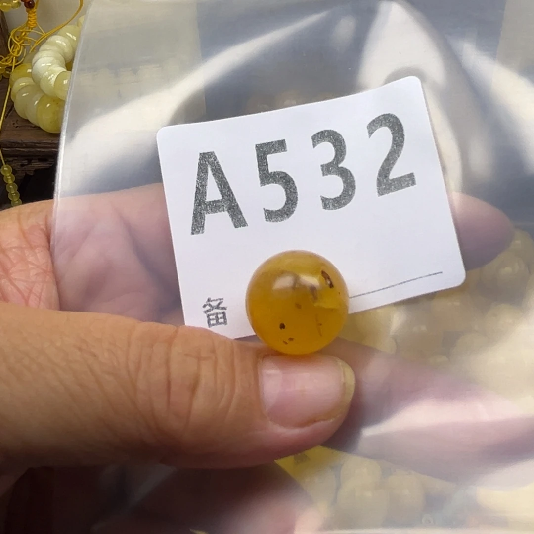 琥珀未镶嵌珠宝奇石裂17