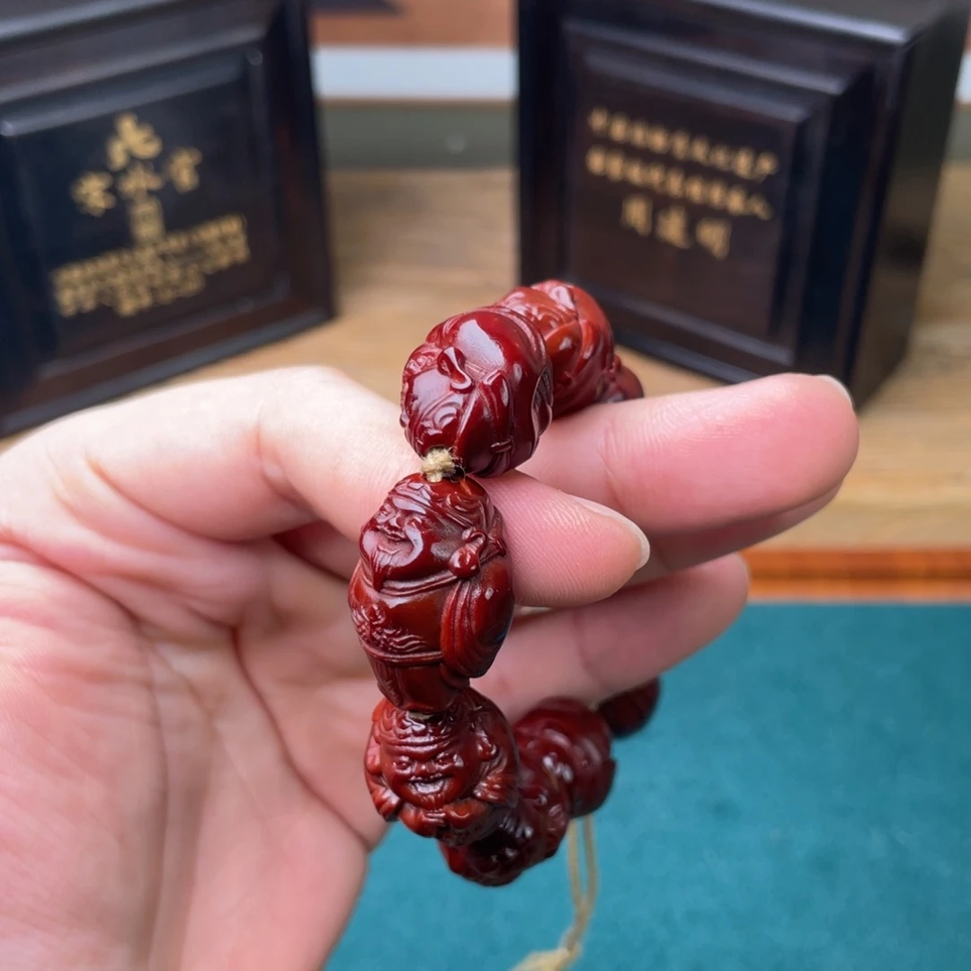 橄榄核吊坠静**变财迷1.8表弟回血