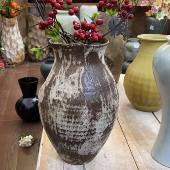 瓶景德镇。景德镇陶瓷