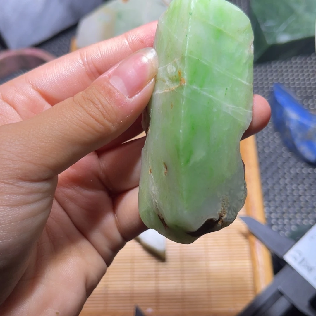 未镶嵌和田玉（子料）挂件