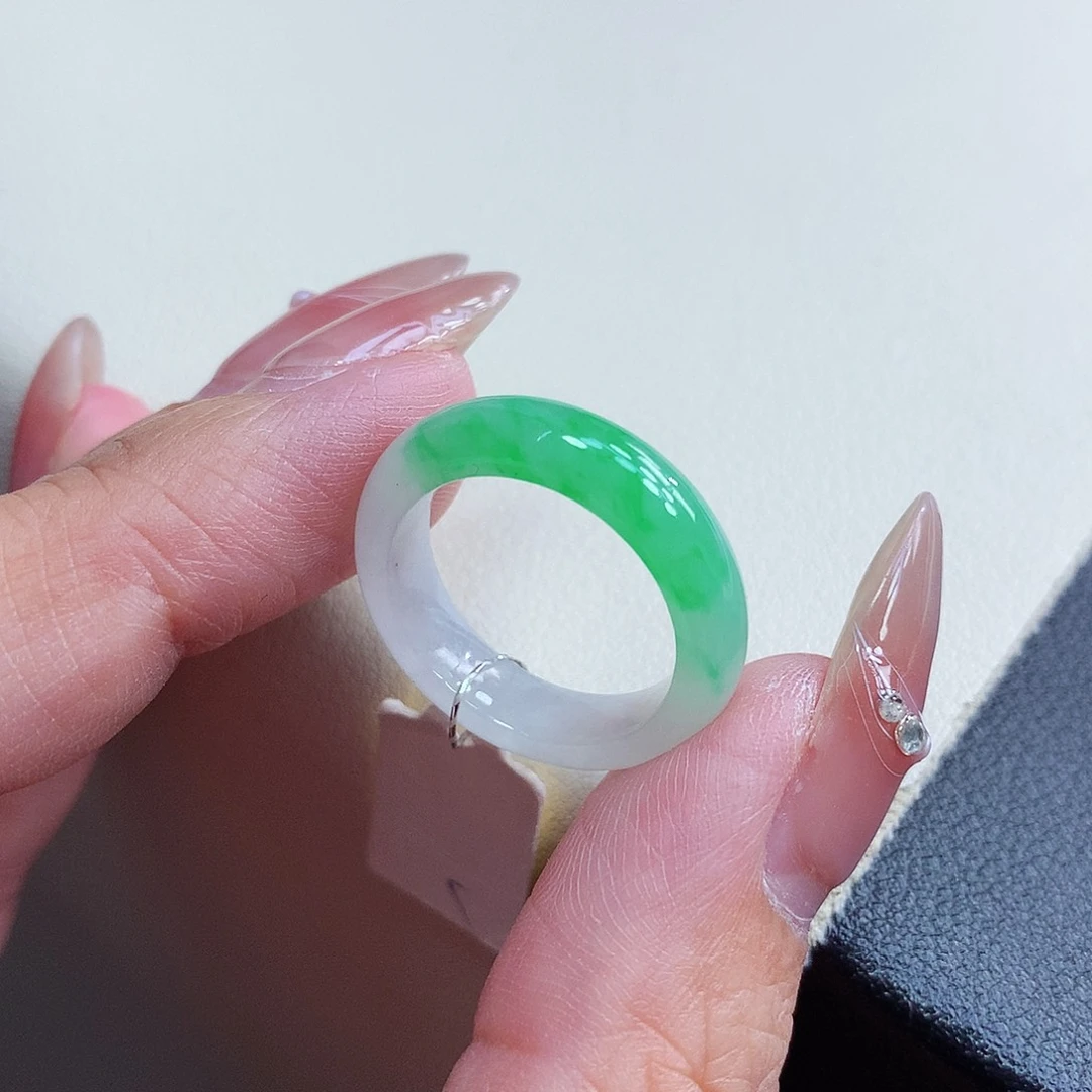 翡翠戒指未镶嵌15号
