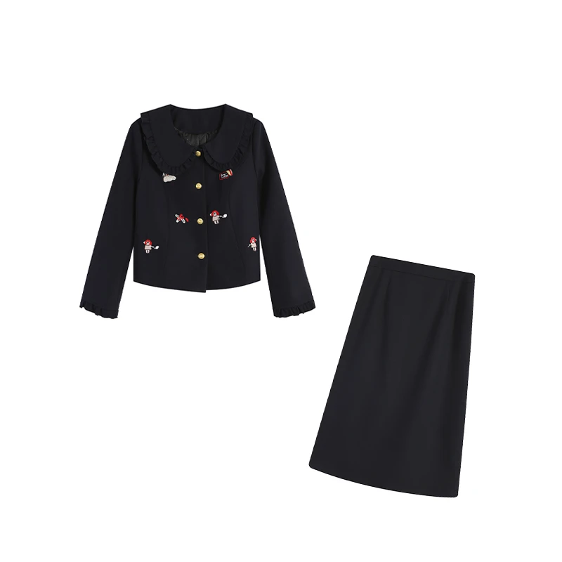 【五季家】秋冬休闲长袖刺绣藏青色两件套ZL112238大码女装