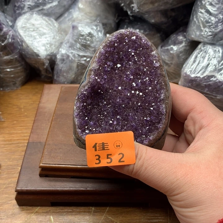 水晶大型摆件（非配饰）未镶嵌