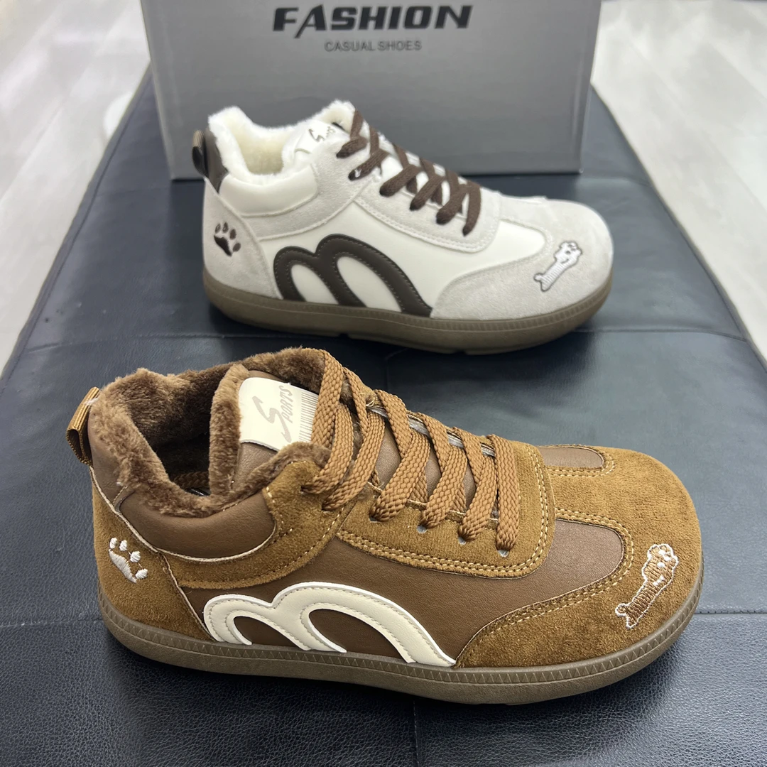 冬季日常学生圆头板鞋休闲板鞋百搭保暖学生加厚德训鞋加绒棉鞋女