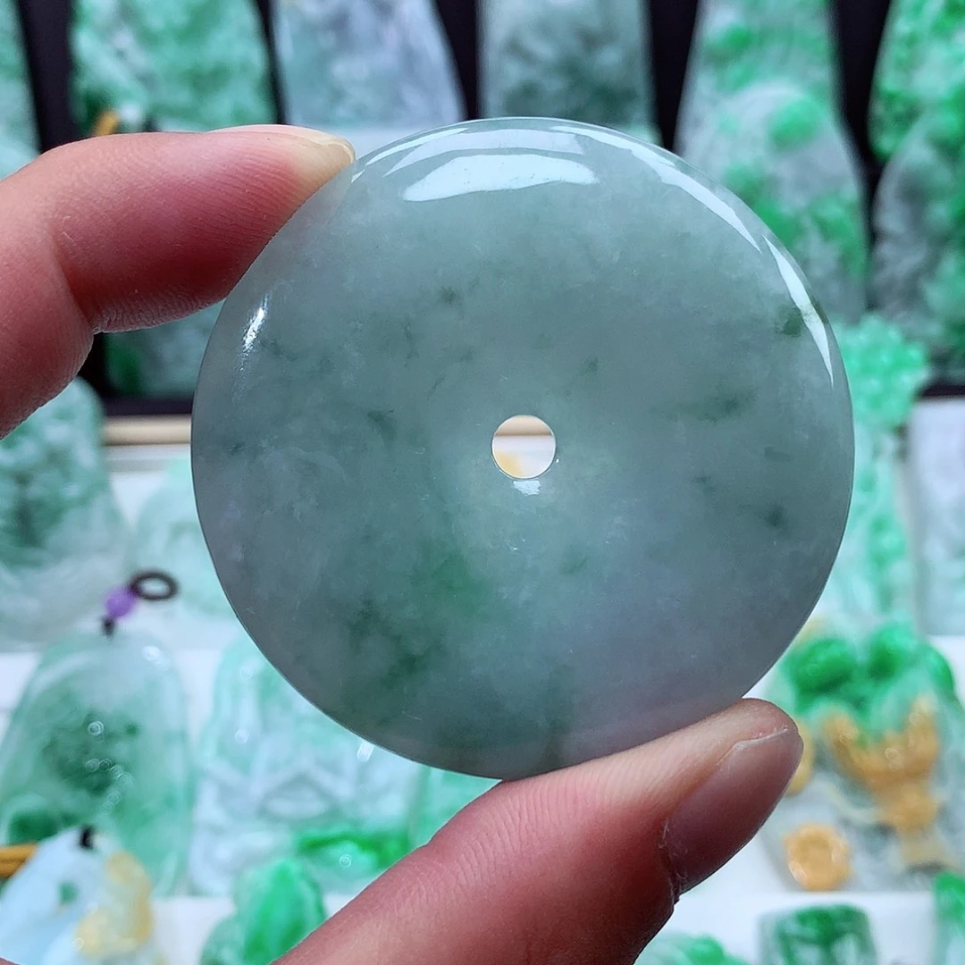 翡翠未镶嵌颈饰翡翠吊坠