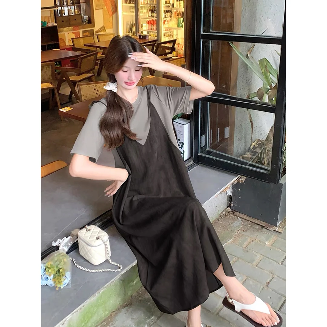 拼接假两件吊带连衣裙女2025夏新款法式设计感气质轻熟长款t恤裙