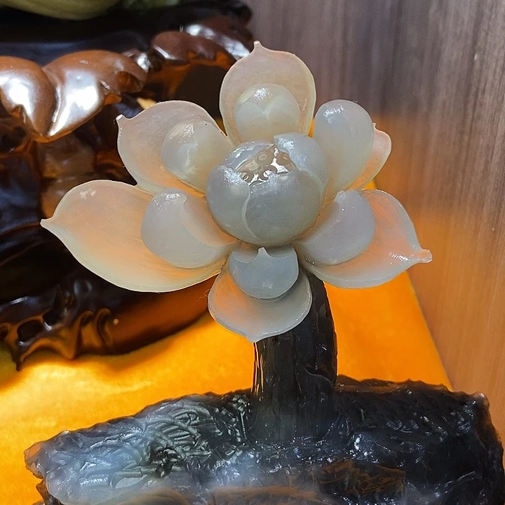 蛇纹石玉（覆膜）合金珠宝奇石