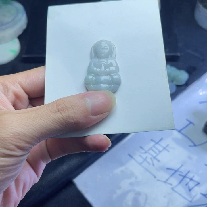 翡翠未镶嵌颈饰缅甸翡翠