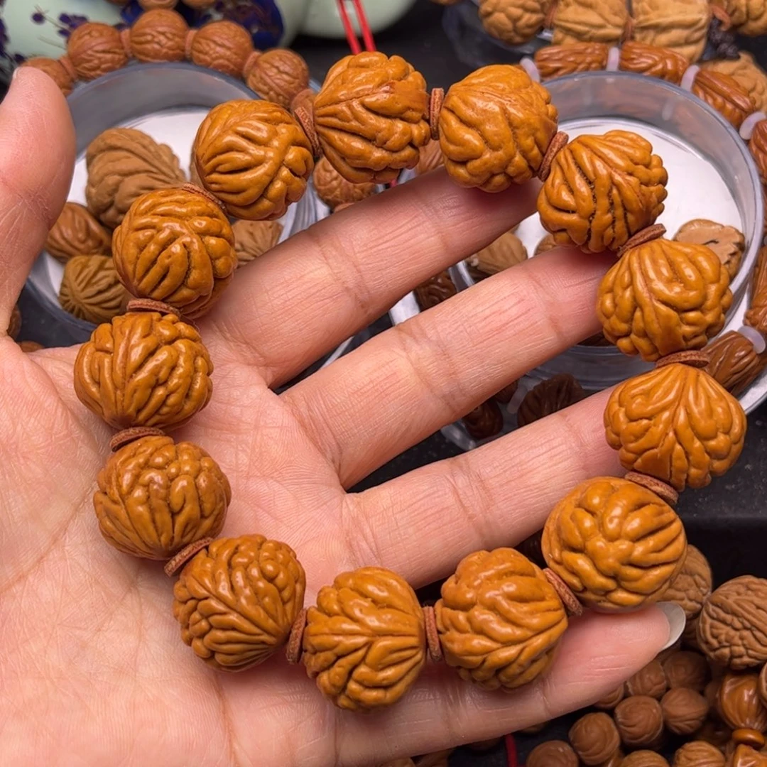 k***晞桃核吊坠龙纹桃核