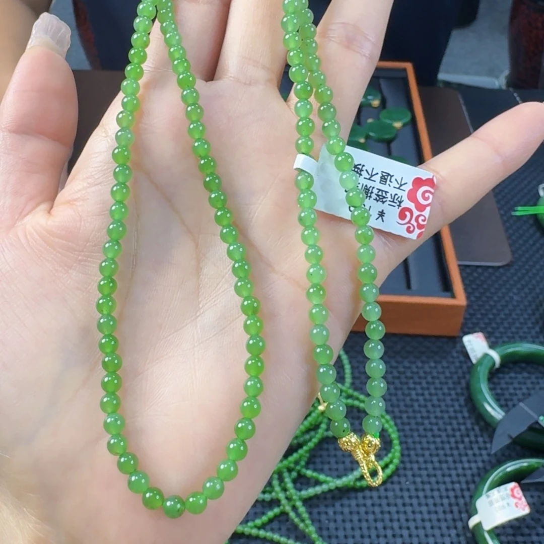 和田玉（碧玉）未镶嵌颈饰卡4
