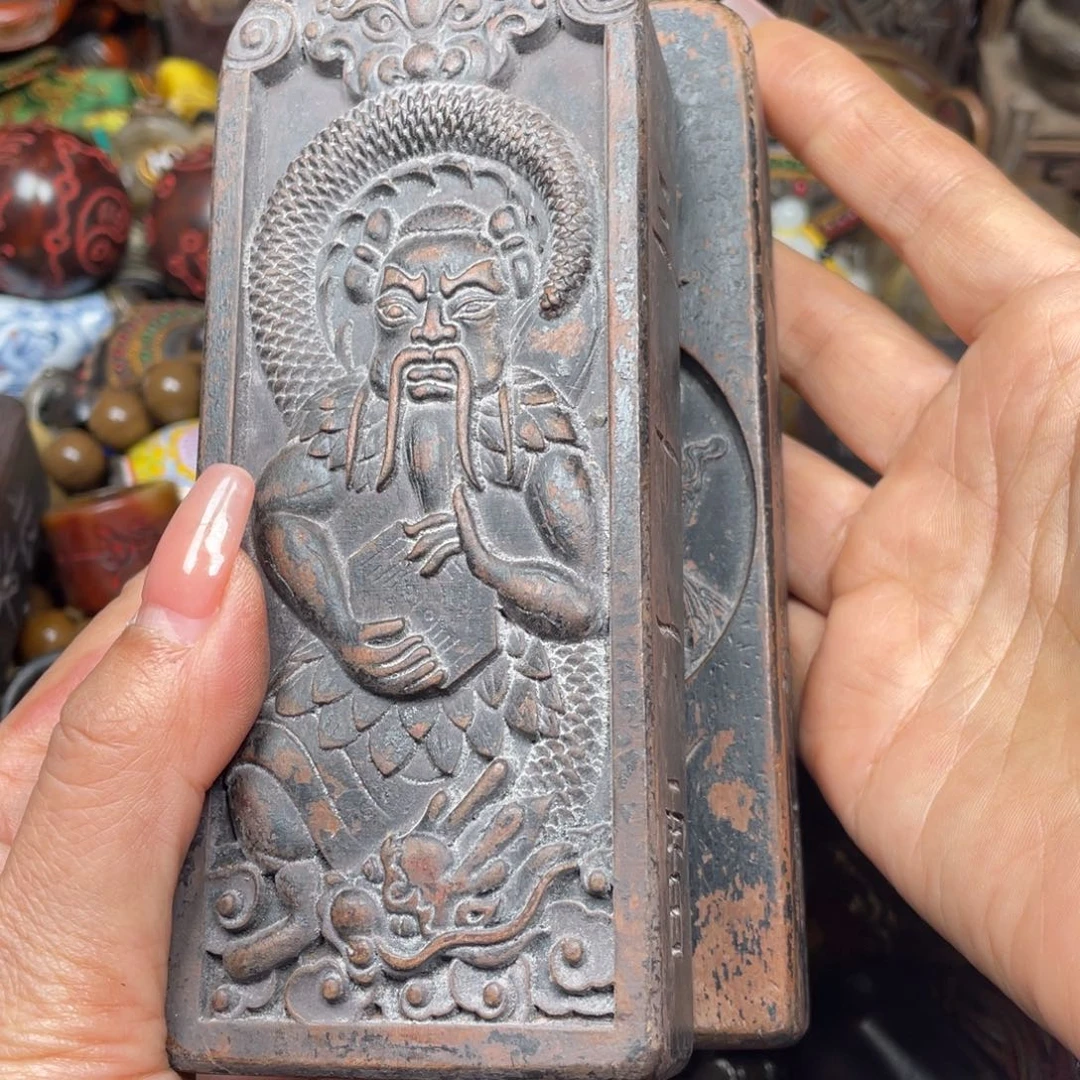 木江**易工艺品摆件工艺品
