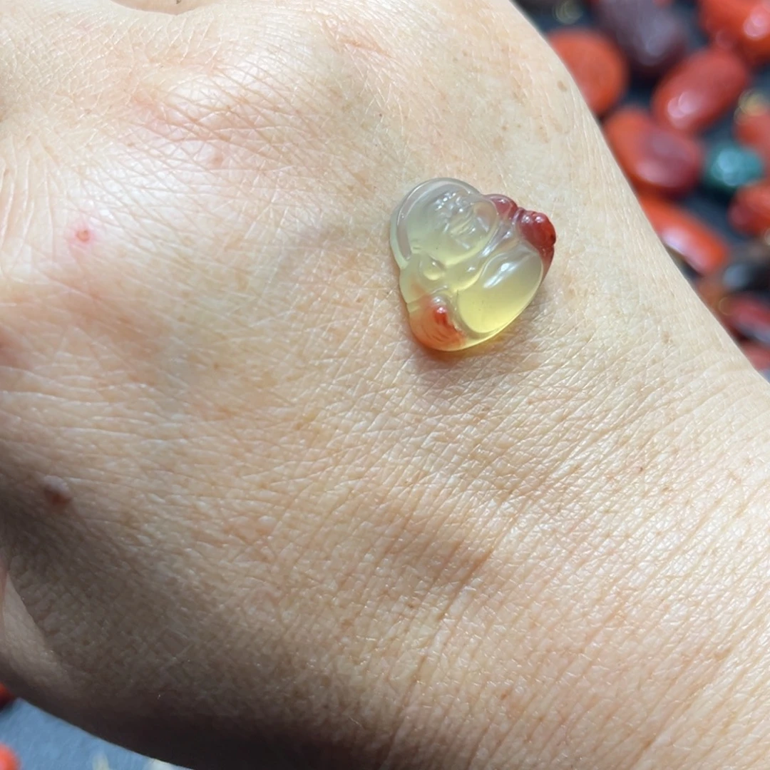 南红玛瑙未镶嵌颈饰