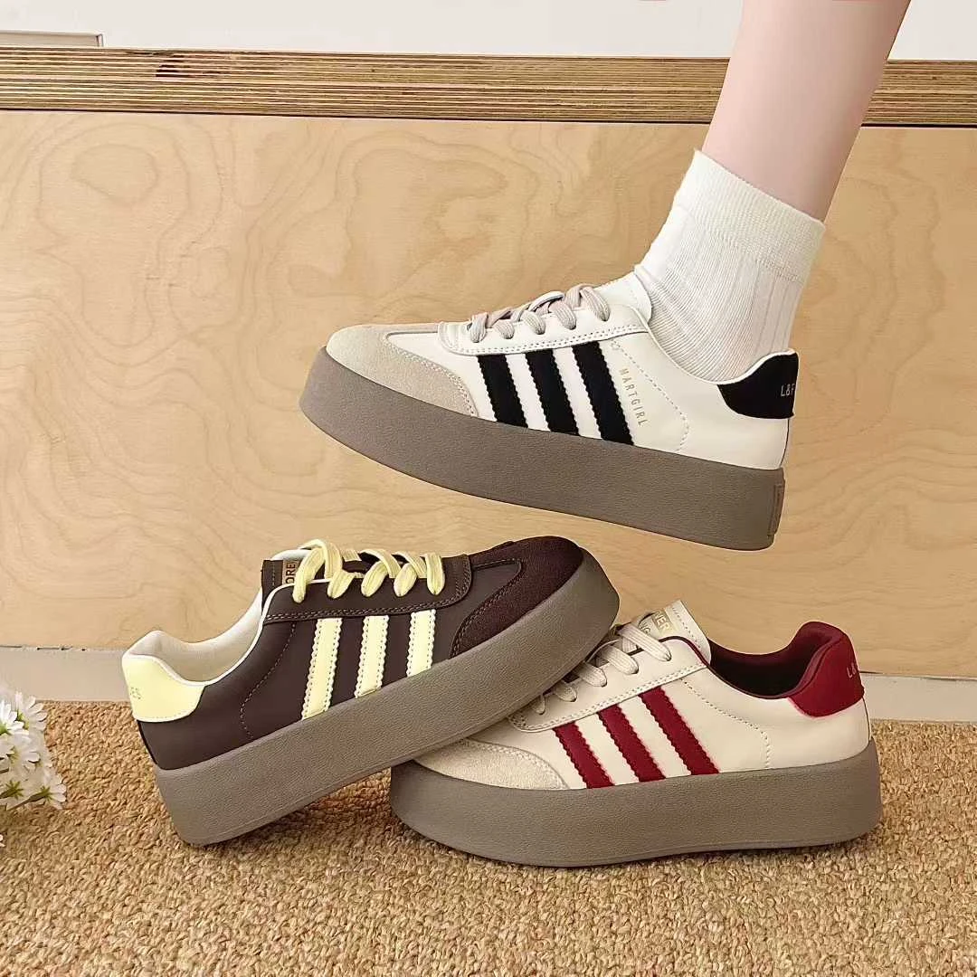 春秋季超纤皮新款厚底小白鞋女学生鞋小白鞋浅口休闲复古德训女鞋