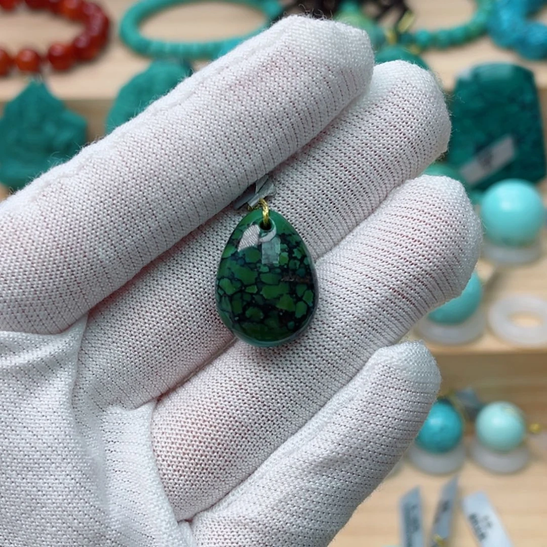 未镶嵌绿松石珠宝奇石