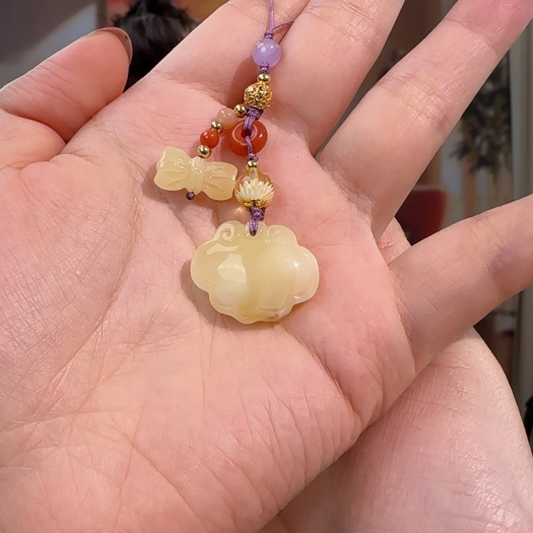 蜜蜡未镶嵌吊坠(赠链)