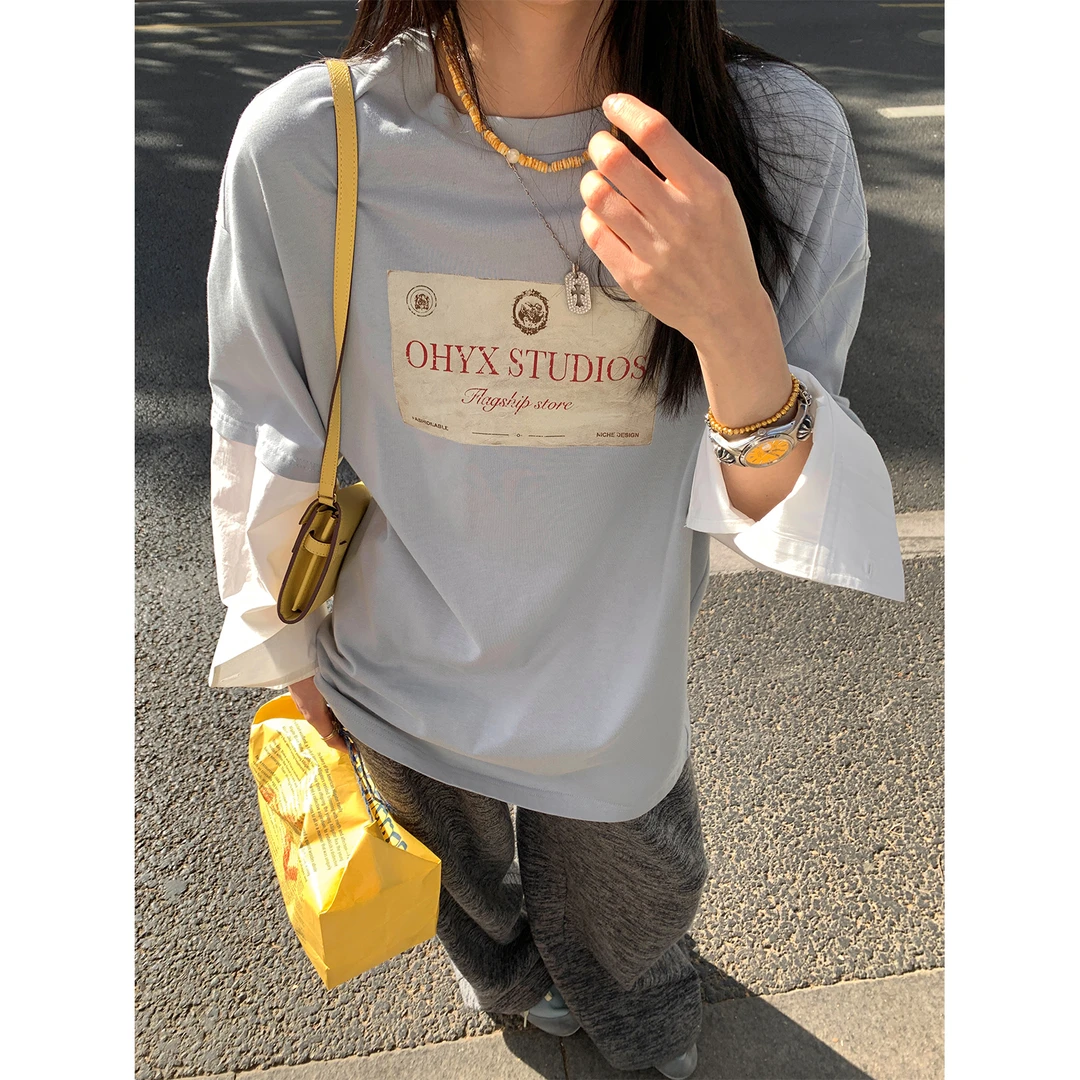 区区欧阳 印花假两件拼接卫衣女春季设计感小众宽松圆领长袖上衣