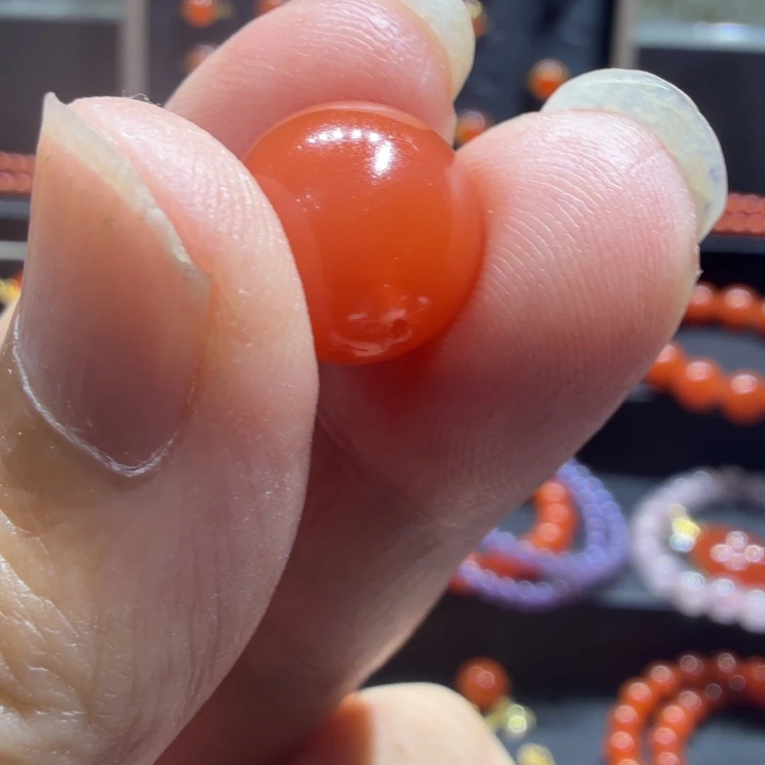 南红玛瑙未镶嵌挂件