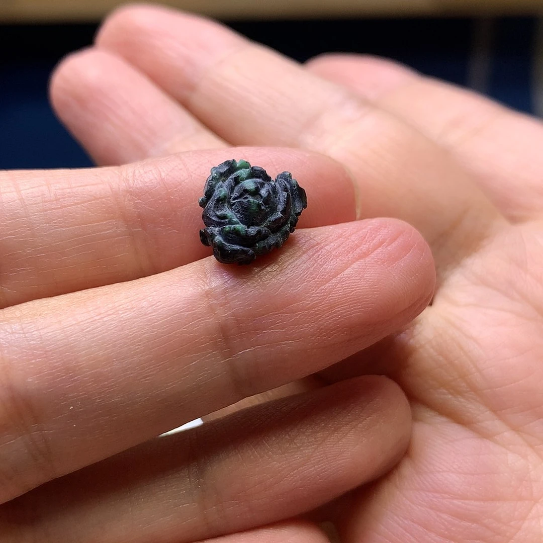 绿松石未镶嵌乌金币玫瑰花