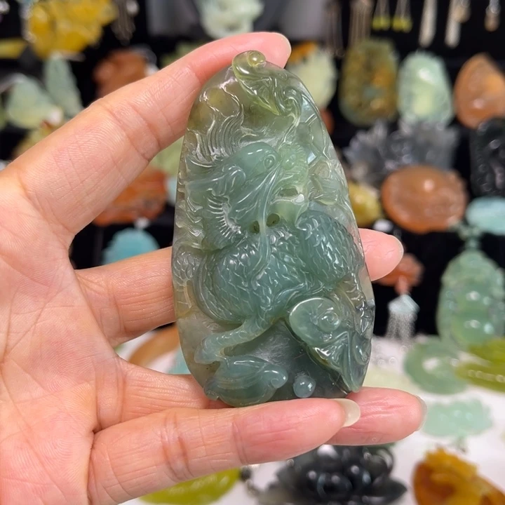 蛇纹石玉未镶嵌吊坠(赠链)