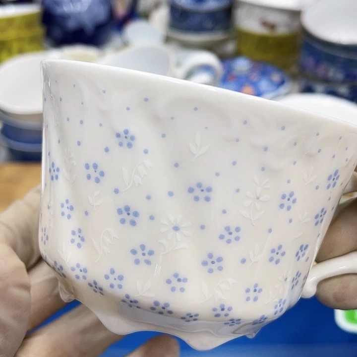 爱****子鹿屋家的美丽瓷器