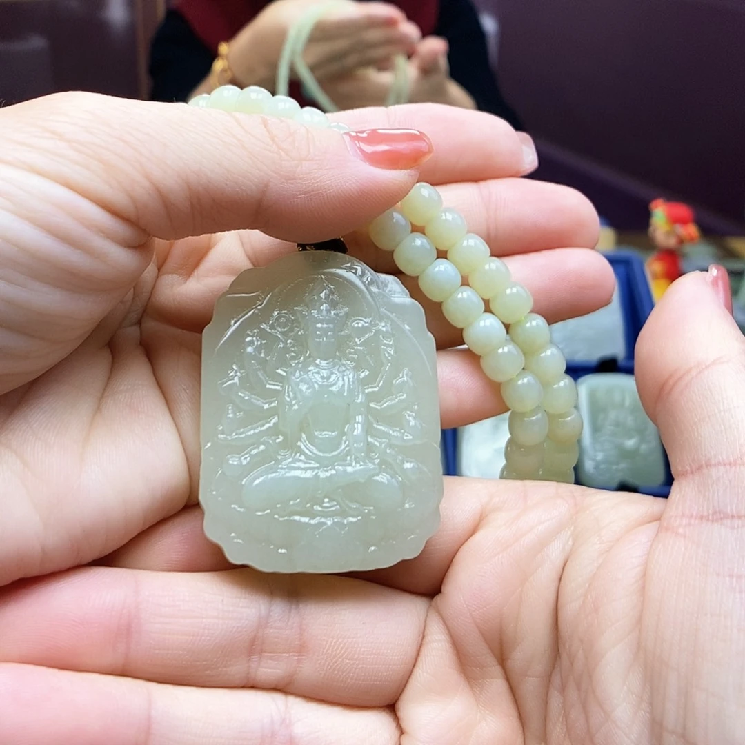 和田玉颈饰未镶嵌随**Y