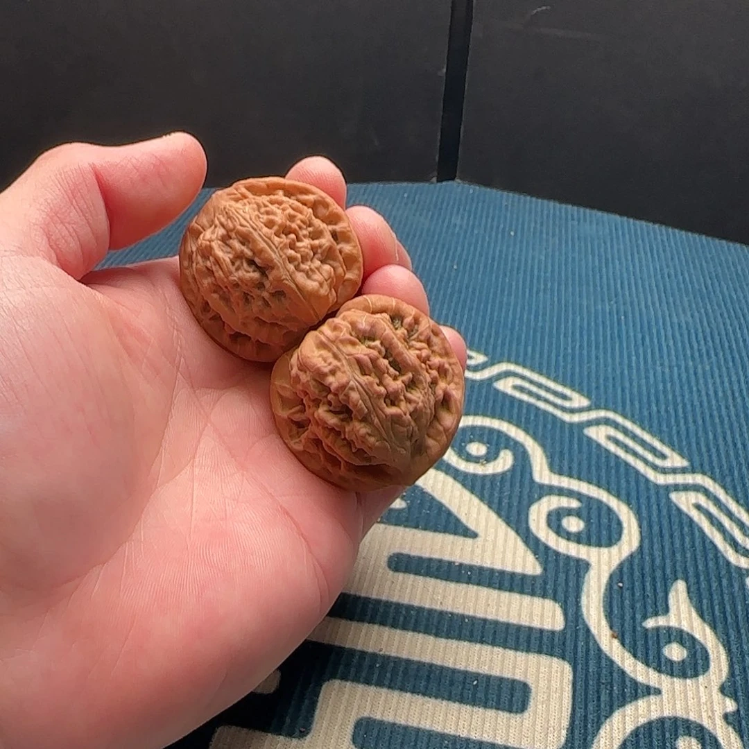 桃核吊坠望月核桃