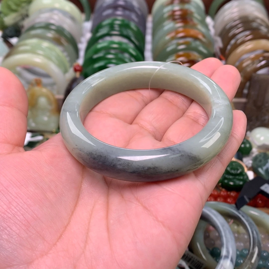 和田玉未镶嵌手镯59口径