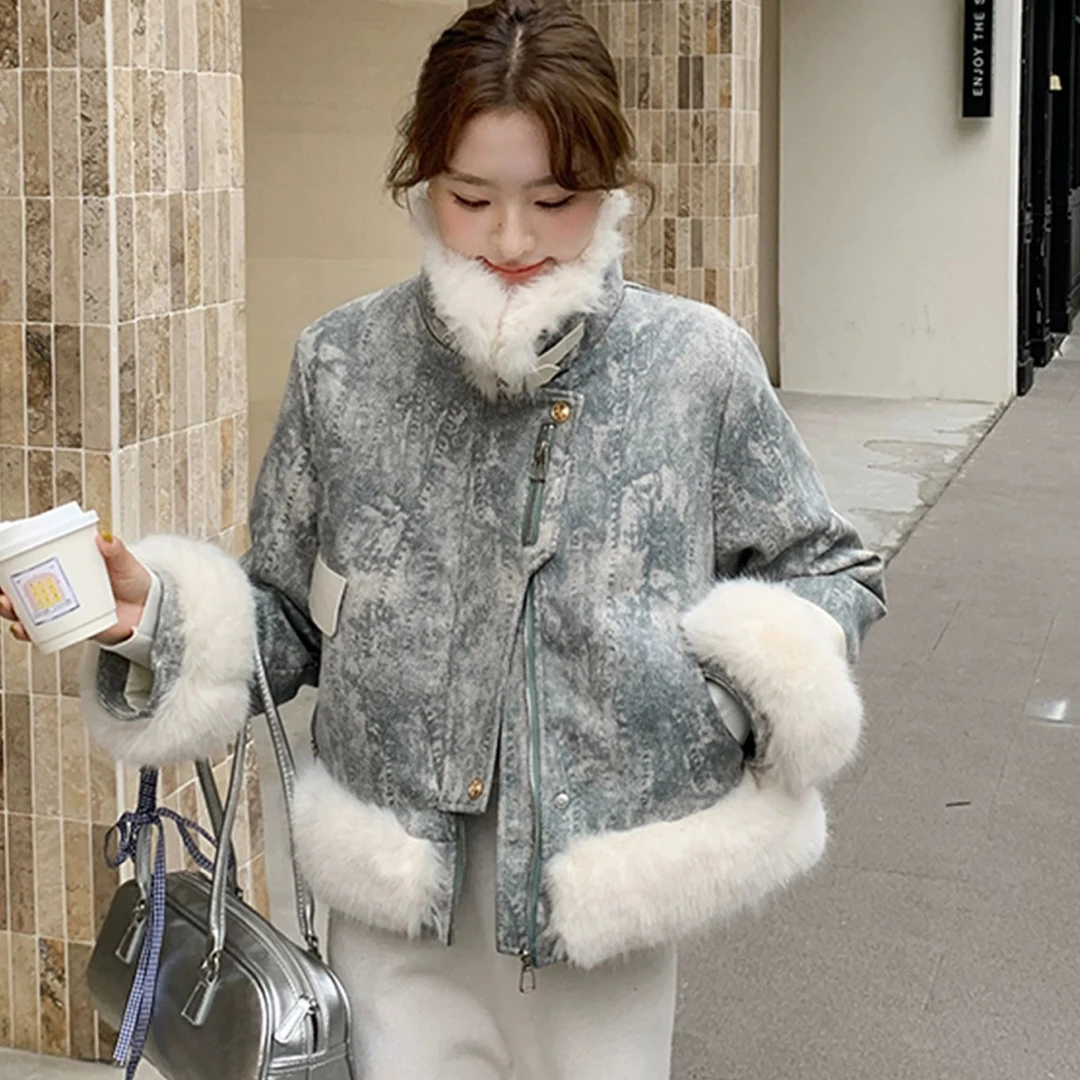 609财阀千金必备外套31电梯口