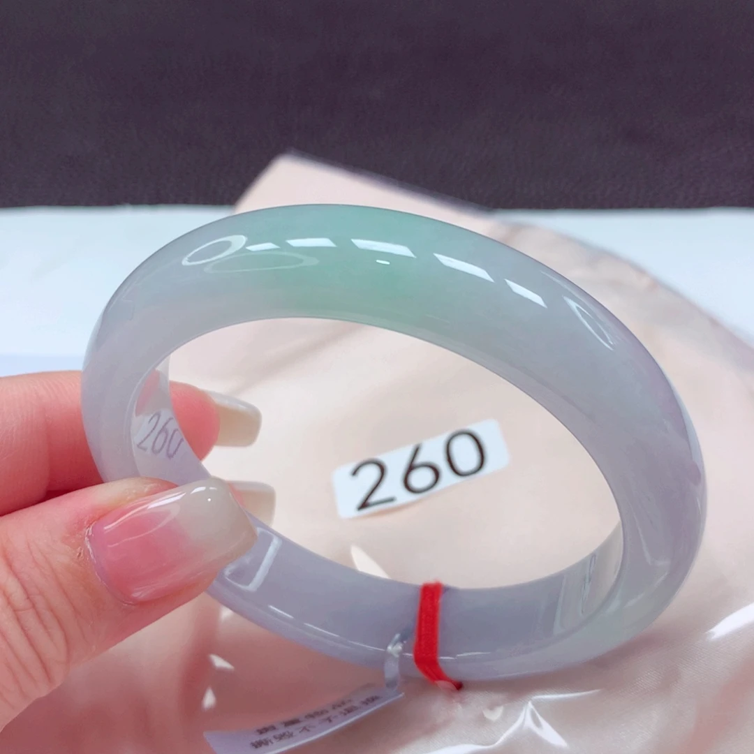 未镶嵌手镯翡翠手镯