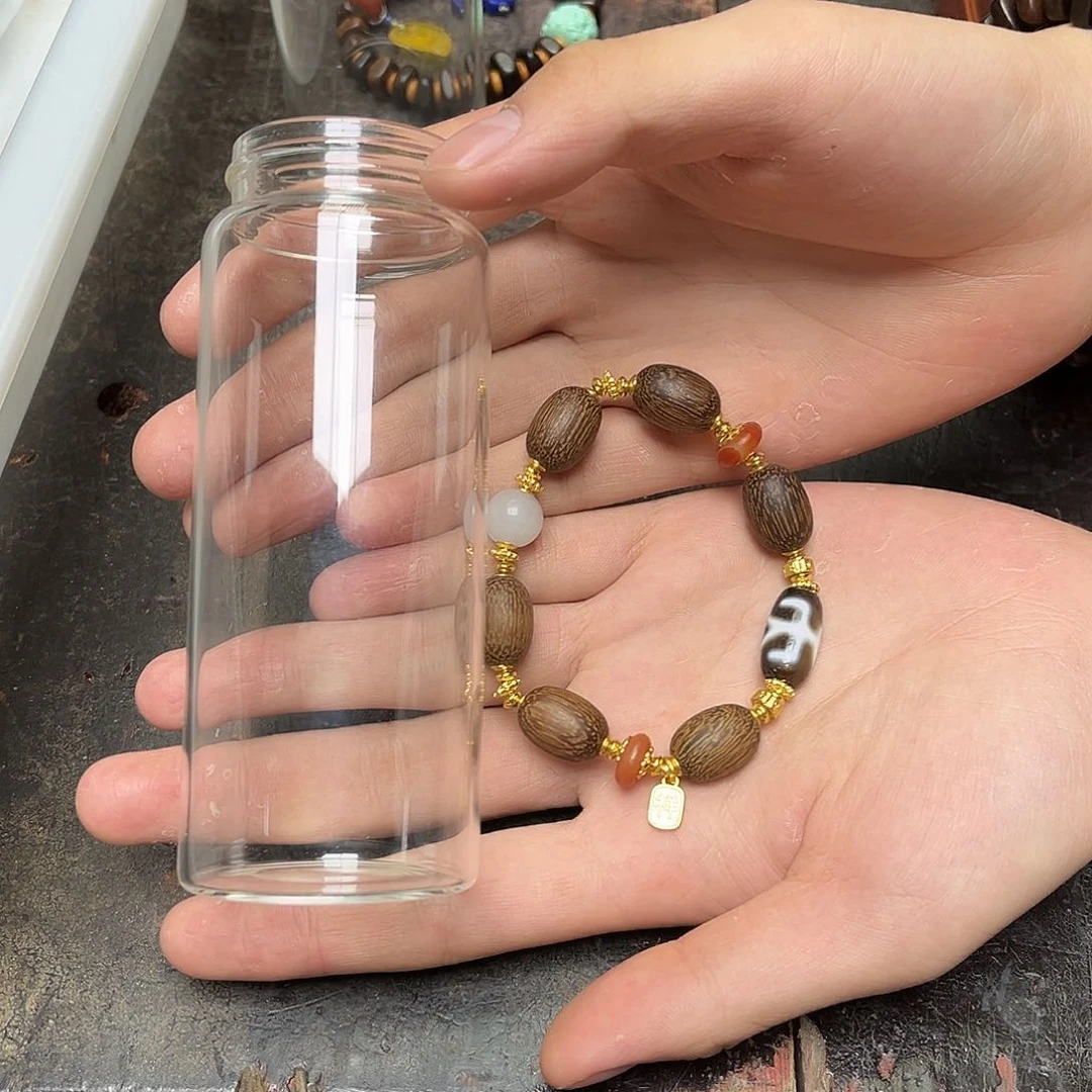 大叶紫檀（黑酸枝木类）