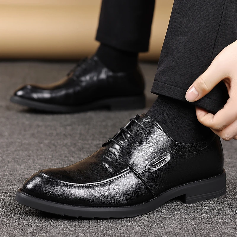 8813真皮牛皮鞋男韩版商务休闲百搭上班工作黑色鞋